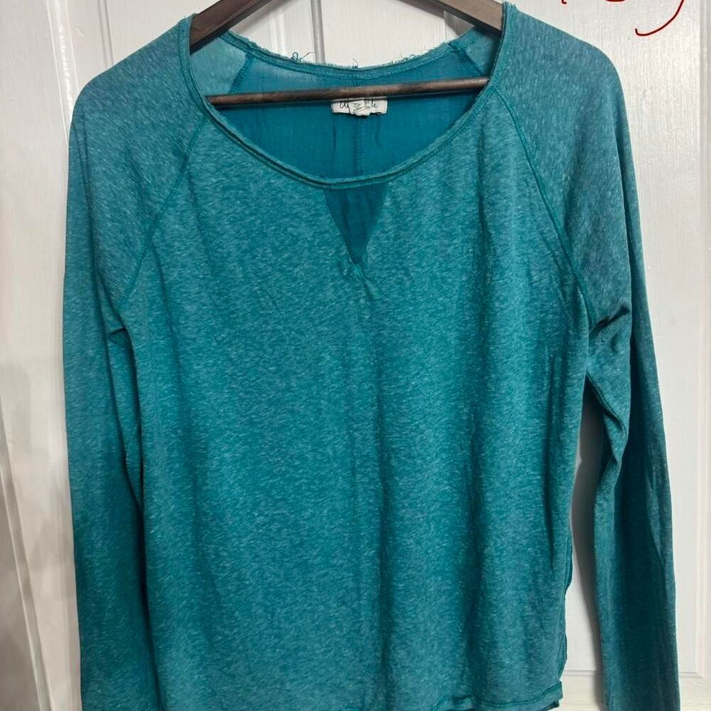 Aeropostale Women's Blue and Green Blouse